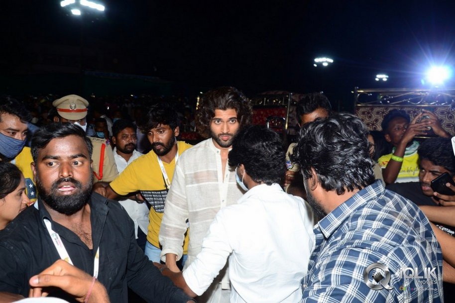 Jathi-Ratnalu-Pre-Release-Event